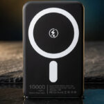 پاوربانک 22.5 وات مدل مگنتی FAST CHARGING ظرفیت 10000 میلی‌آمپرساعت
