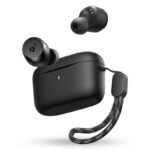 هدفون بلوتوثی انکر مدل Soundcore A25i بدون قابلیت نویز کنسلینگ، درگاه شارژ USB Type-C، دارای دو میکروفون داخلی با الگوریتم هوش مصنوعی، مقاوم در برابر پاشش آب